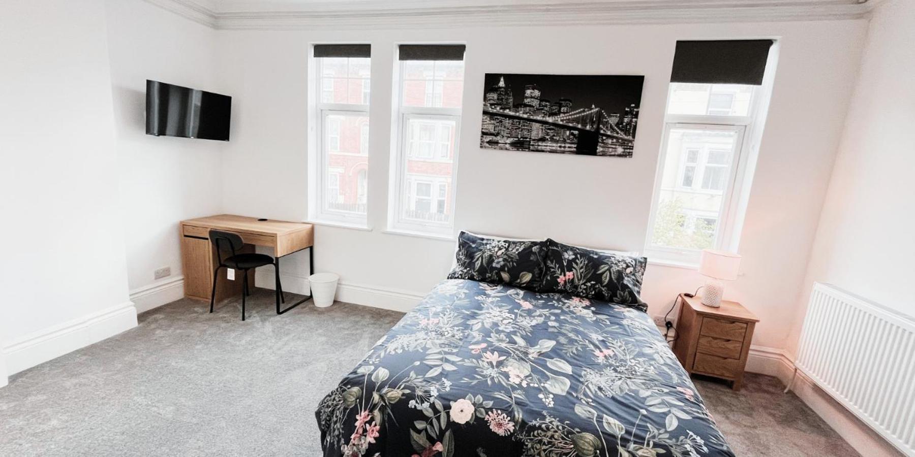 Spacious Room In Modern House Near ノッティンガム エクステリア 写真