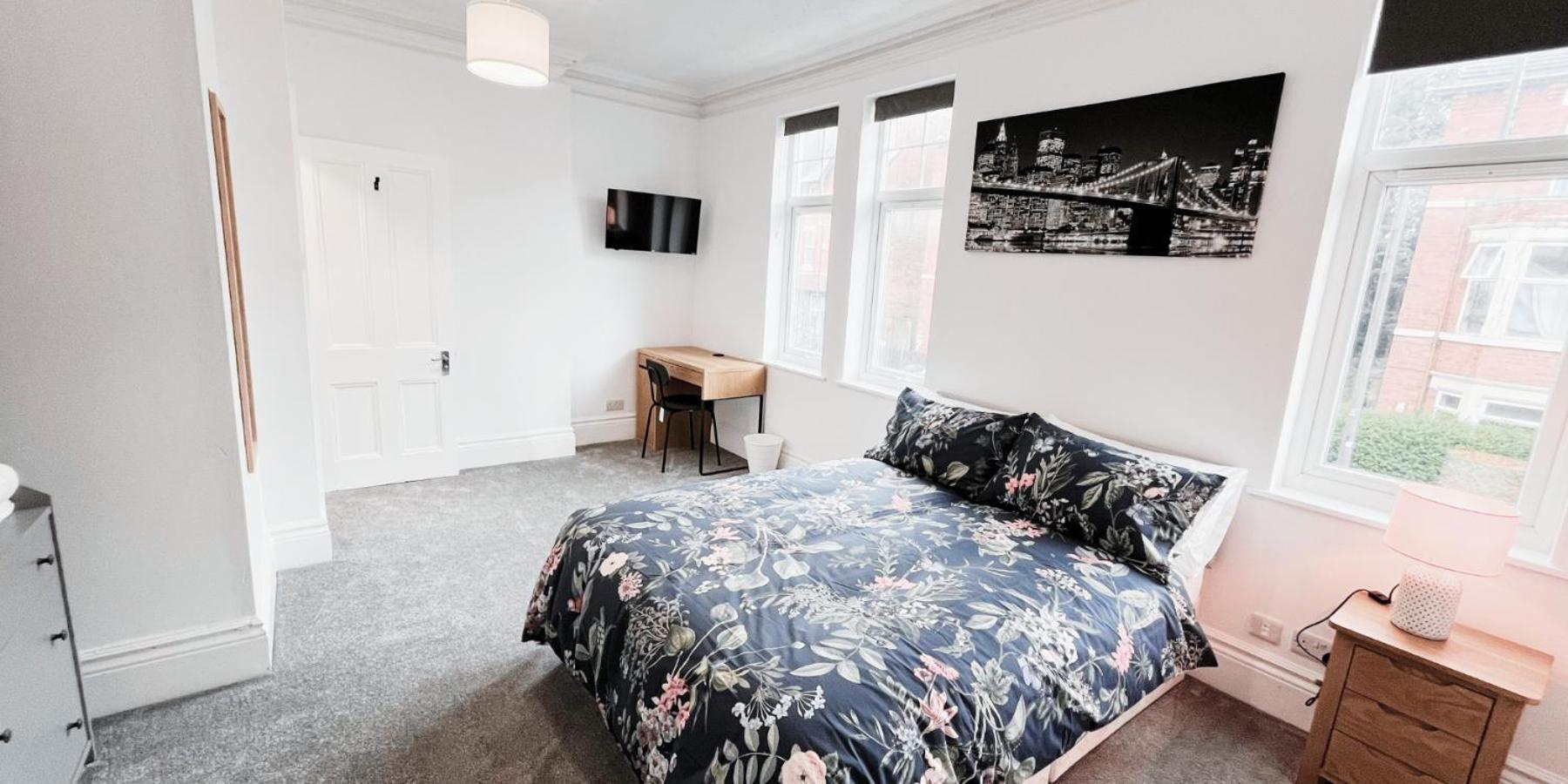 Spacious Room In Modern House Near ノッティンガム エクステリア 写真